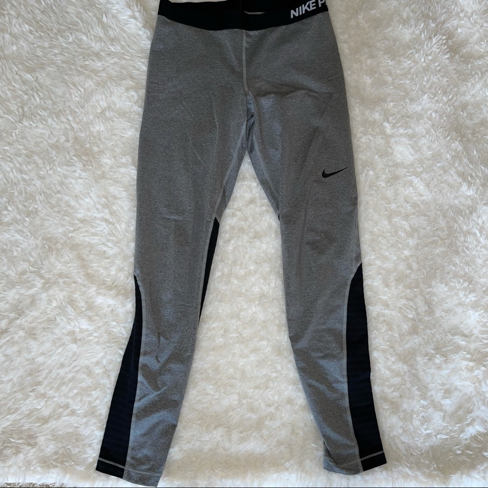 Grey Nike Leggings Size Large